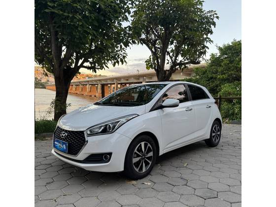 HYUNDAI HB20 1.6 PREMIUM 16V FLEX 4P AUTOMÁTICO
